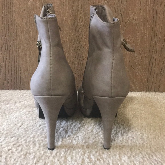 Zip Booties - Picture 6 of 7